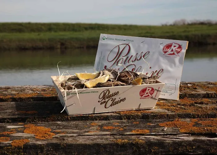 Holiday home Maison Les Bains