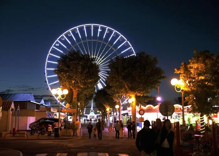 Maison Les Bains Holiday home